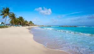 hidden beaches in Cozumel - Chen Rio
