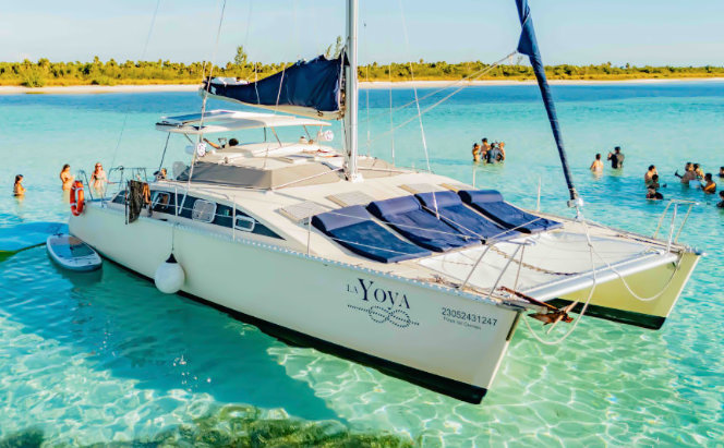 la yoya cozumel catamarans